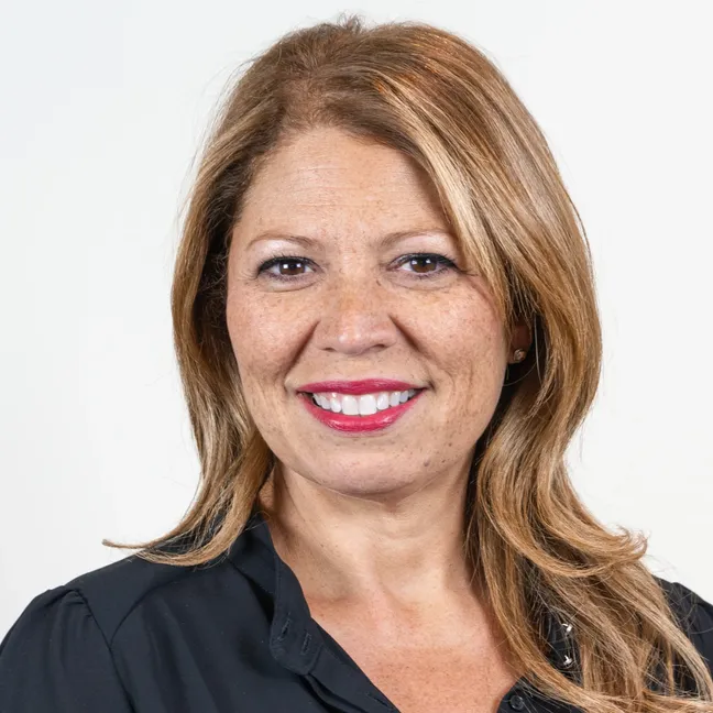 Dr. Annie Gendron