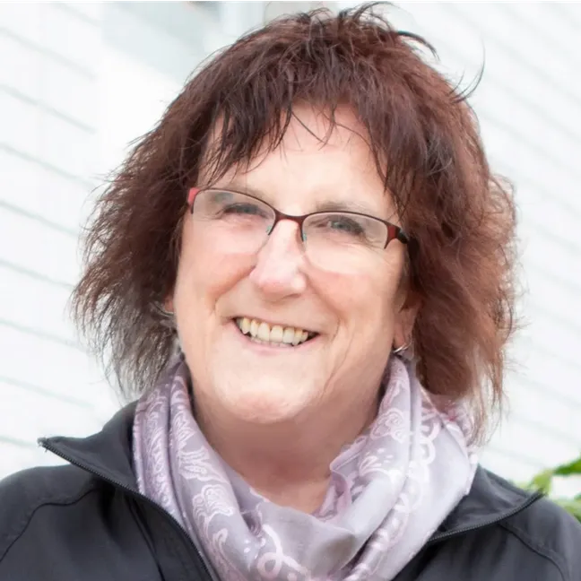 Dr. Leigh Blaney