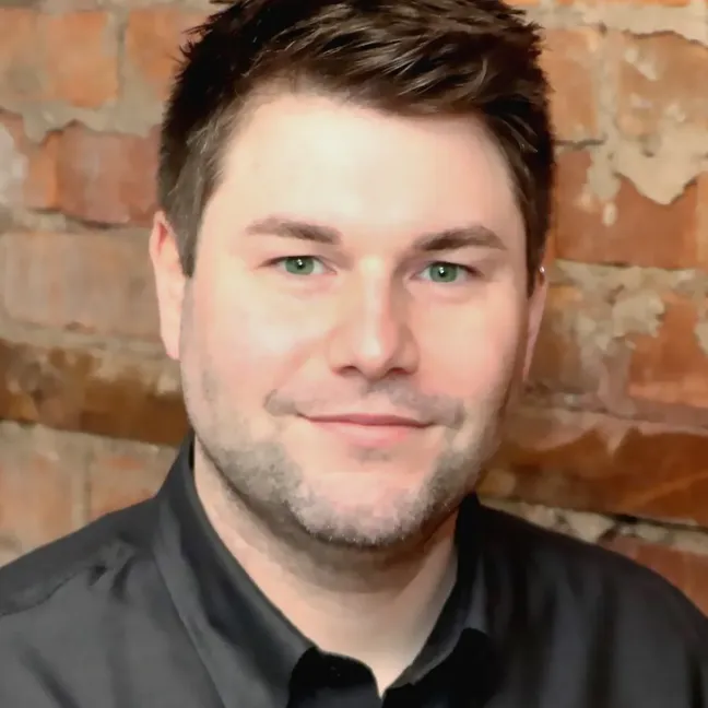 Dr. Luke Schneider